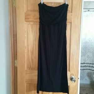 Black strapless dress